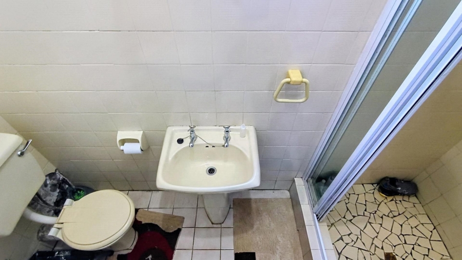 4 Bedroom Property for Sale in Ruwari Western Cape